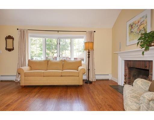 4 Oneida Rd, Acton, MA 01720 photo 8