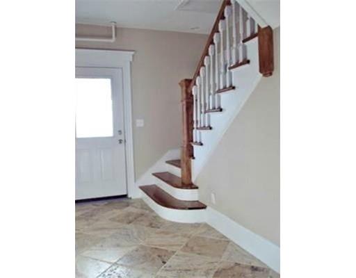 66 Beaconsfield Rd, Worcester, MA 01602 photo 3