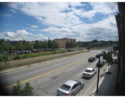 261 Dutton #4, Lowell, MA 01852 photo 3
