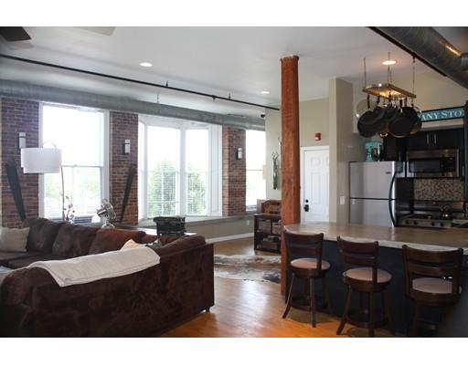 261 Dutton #4, Lowell, MA 01852 photo 11