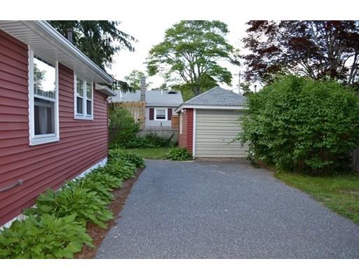 11 Boston Pl, Buzzards Bay, MA 02532 photo 17