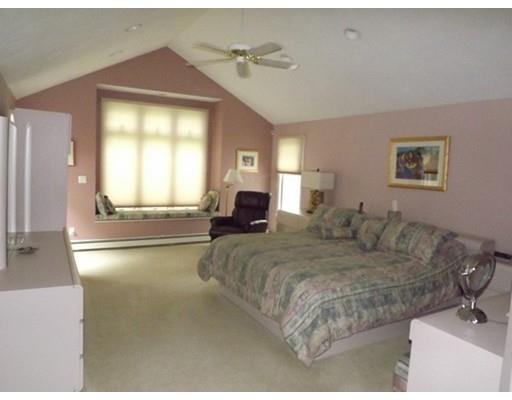 10 Eagle Dr, Sharon, MA 02067 photo 15