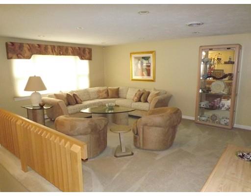 10 Eagle Dr, Sharon, MA 02067 photo 12