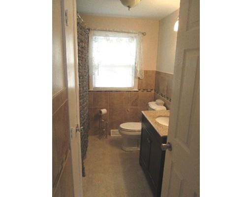 53 Webber St, Lowell, MA 01851 photo 10