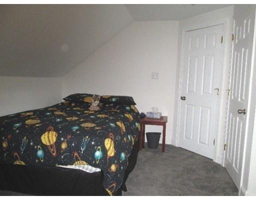 53 Webber St, Lowell, MA 01851 photo 12
