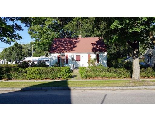 51 Pemaquid St, Springfield, MA 01151 photo 2