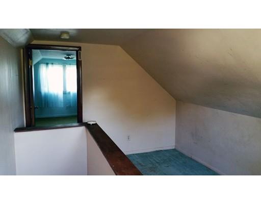 51 Pemaquid St, Springfield, MA 01151 photo 17