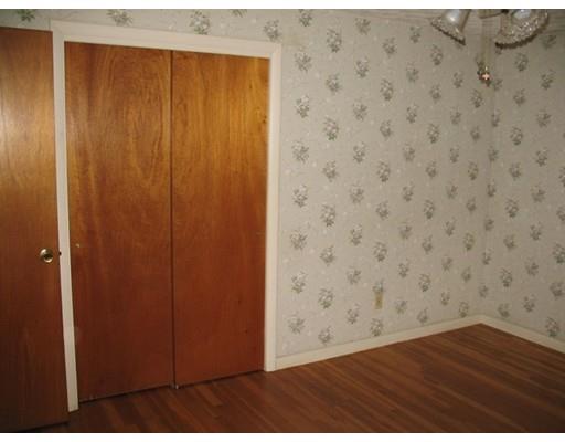 67 Gates Ln, Worcester, MA 01603 photo 11