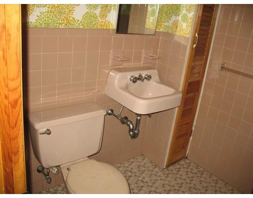 67 Gates Ln, Worcester, MA 01603 photo 20
