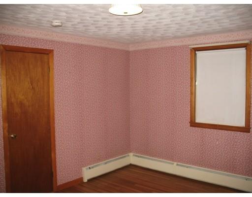 67 Gates Ln, Worcester, MA 01603 photo 10