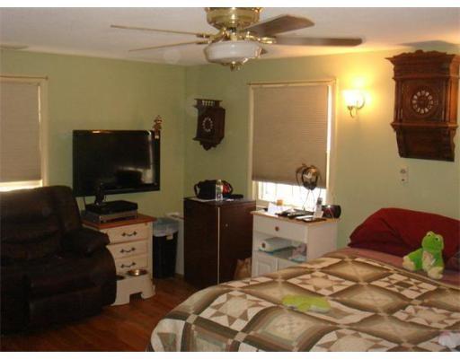 15 Potter Rd, Framingham, MA 01701 photo 16