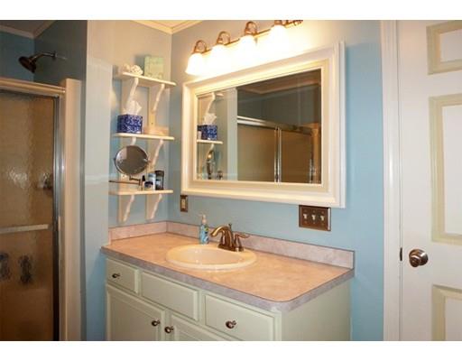 54 Pheasant Dr, Springfield, MA 01119 photo 15
