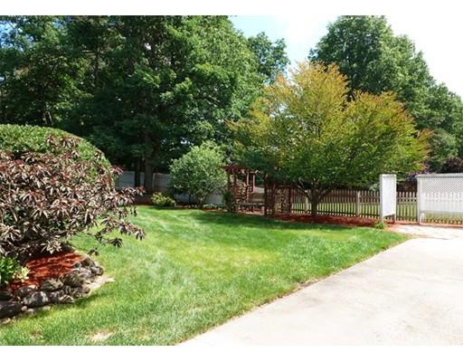54 Pheasant Dr, Springfield, MA 01119 photo 25