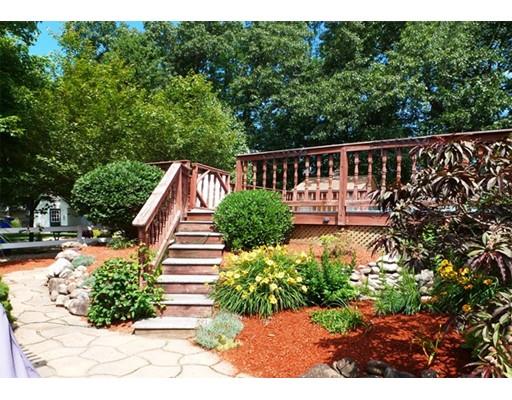 54 Pheasant Dr, Springfield, MA 01119 photo 2