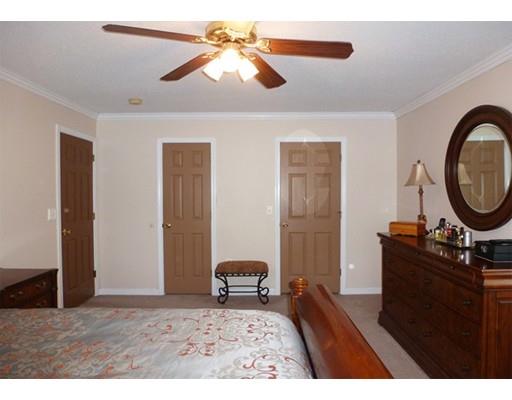 54 Pheasant Dr, Springfield, MA 01119 photo 13