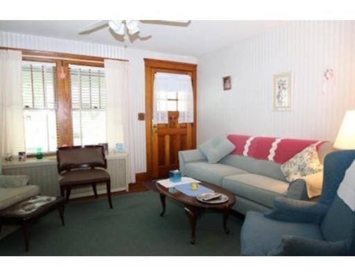17 Pearson St, Saugus, MA 01906 photo 11