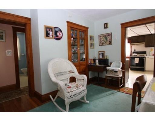 17 Pearson St, Saugus, MA 01906 photo 9