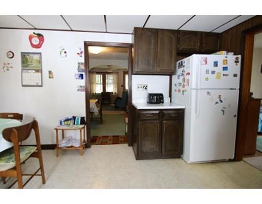 17 Pearson St, Saugus, MA 01906 photo 5
