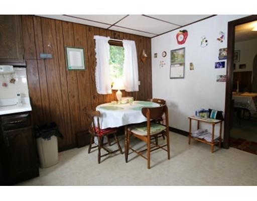 17 Pearson St, Saugus, MA 01906 photo 6