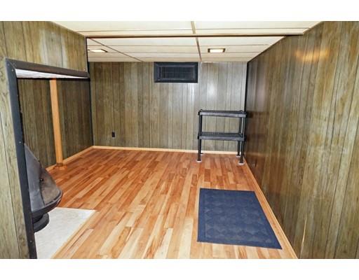 112 Mayflower Rd, Springfield, MA 01118 photo 26