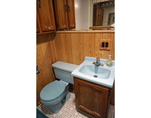 112 Mayflower Rd, Springfield, MA 01118 photo 14