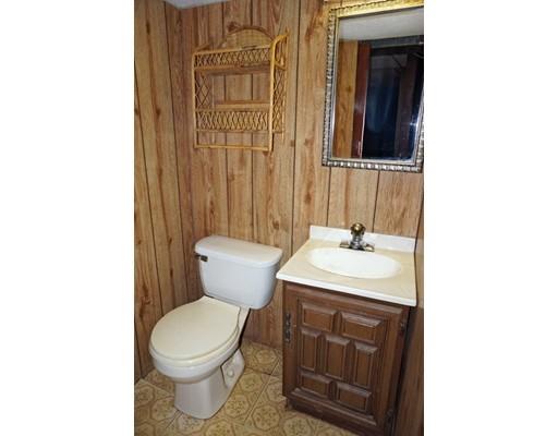 112 Mayflower Rd, Springfield, MA 01118 photo 27