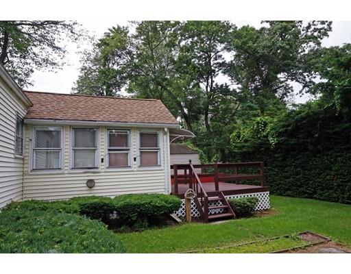 112 Mayflower Rd, Springfield, MA 01118 photo 4