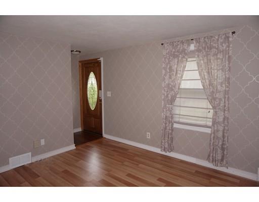 112 Mayflower Rd, Springfield, MA 01118 photo 12