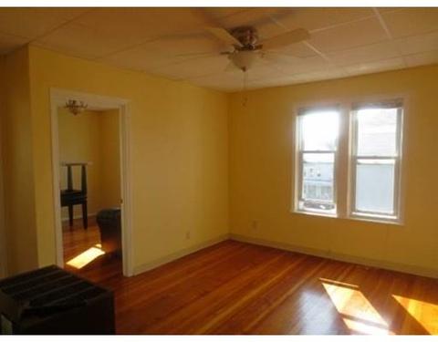 28 Mcclure Pl, Fall River, MA 02720 photo 3