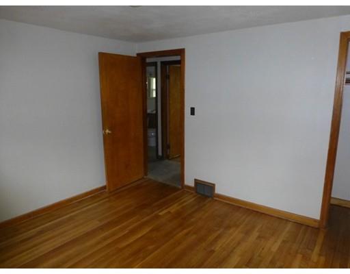 90 El Paso St, Springfield, MA 01104 photo 15