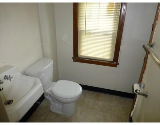 90 El Paso St, Springfield, MA 01104 photo 16