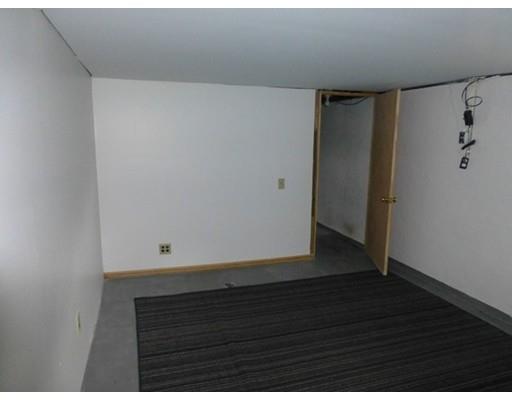 90 El Paso St, Springfield, MA 01104 photo 20