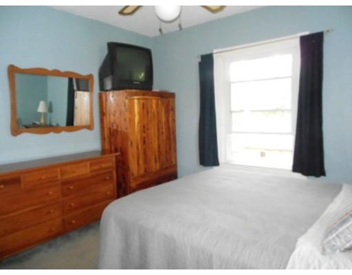 34 Virginia St, Springfield, MA 01108 photo 12