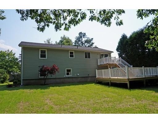 29 Phelps St, Easthampton, MA 01027 photo 4