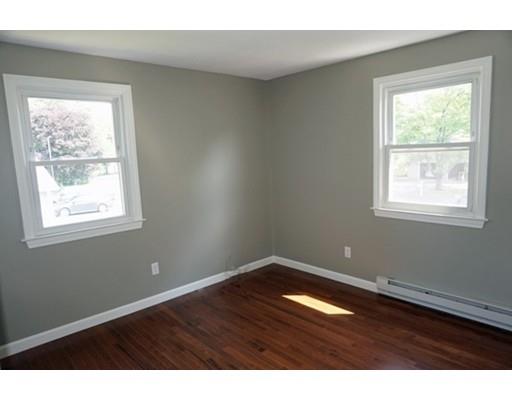29 Phelps St, Easthampton, MA 01027 photo 22