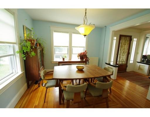 63 Maple St, Easthampton, MA 01027 photo 8