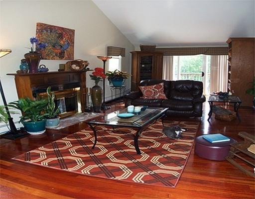 8 Lakeview Cir, Sutton, MA 01590 photo 8