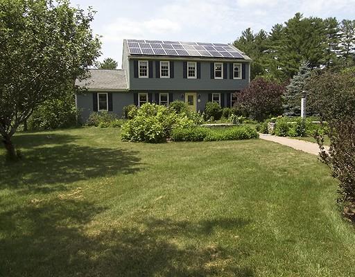 8 Lakeview Cir, Sutton, MA 01590 photo 1