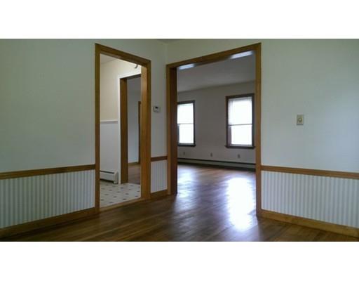8 Gordon St, Worcester, MA 01604 photo 10