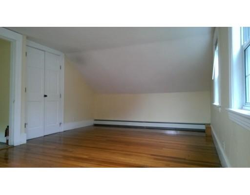8 Gordon St, Worcester, MA 01604 photo 14