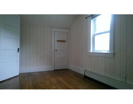 8 Gordon St, Worcester, MA 01604 photo 16