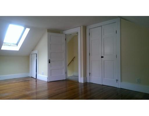 8 Gordon St, Worcester, MA 01604 photo 13