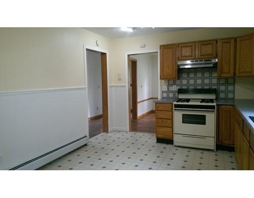 8 Gordon St, Worcester, MA 01604 photo 6