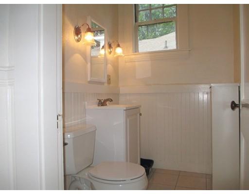 25 Colonial Rd, Worcester, MA 01602 photo 12