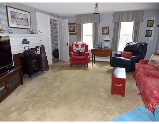 445 Mulpus Rd, Lunenburg, MA 01462 photo 11
