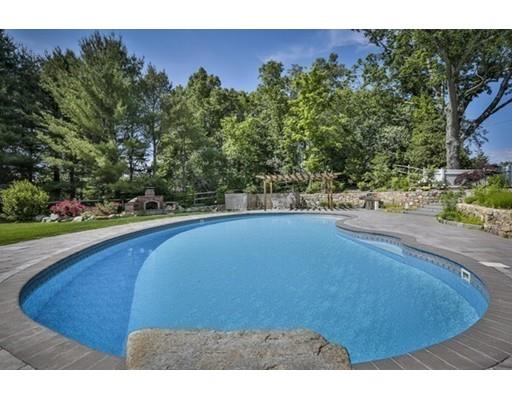 348 North St, Medfield, MA 02052 photo 3
