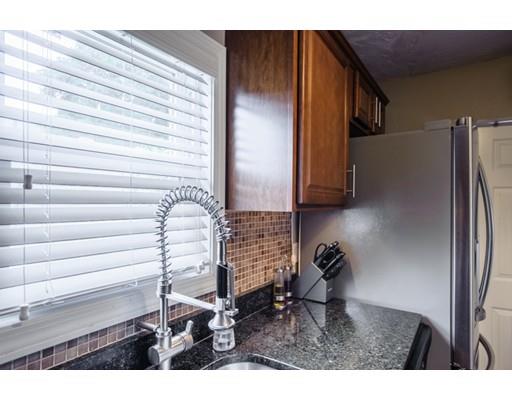 25 Morton St, Lowell, MA 01852 photo 16