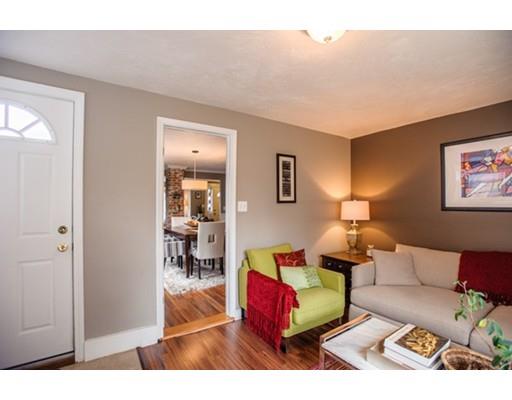 25 Morton St, Lowell, MA 01852 photo 18