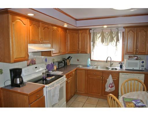 154 Berkeley St, Lawrence, MA 01841 photo 6