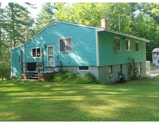 15 Spaulding St, Townsend, MA 01469 photo 3